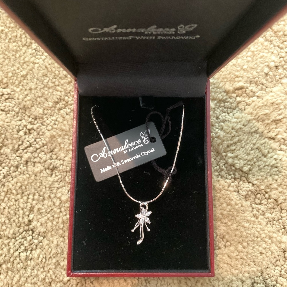Silver Swarovski crystal flower necklace